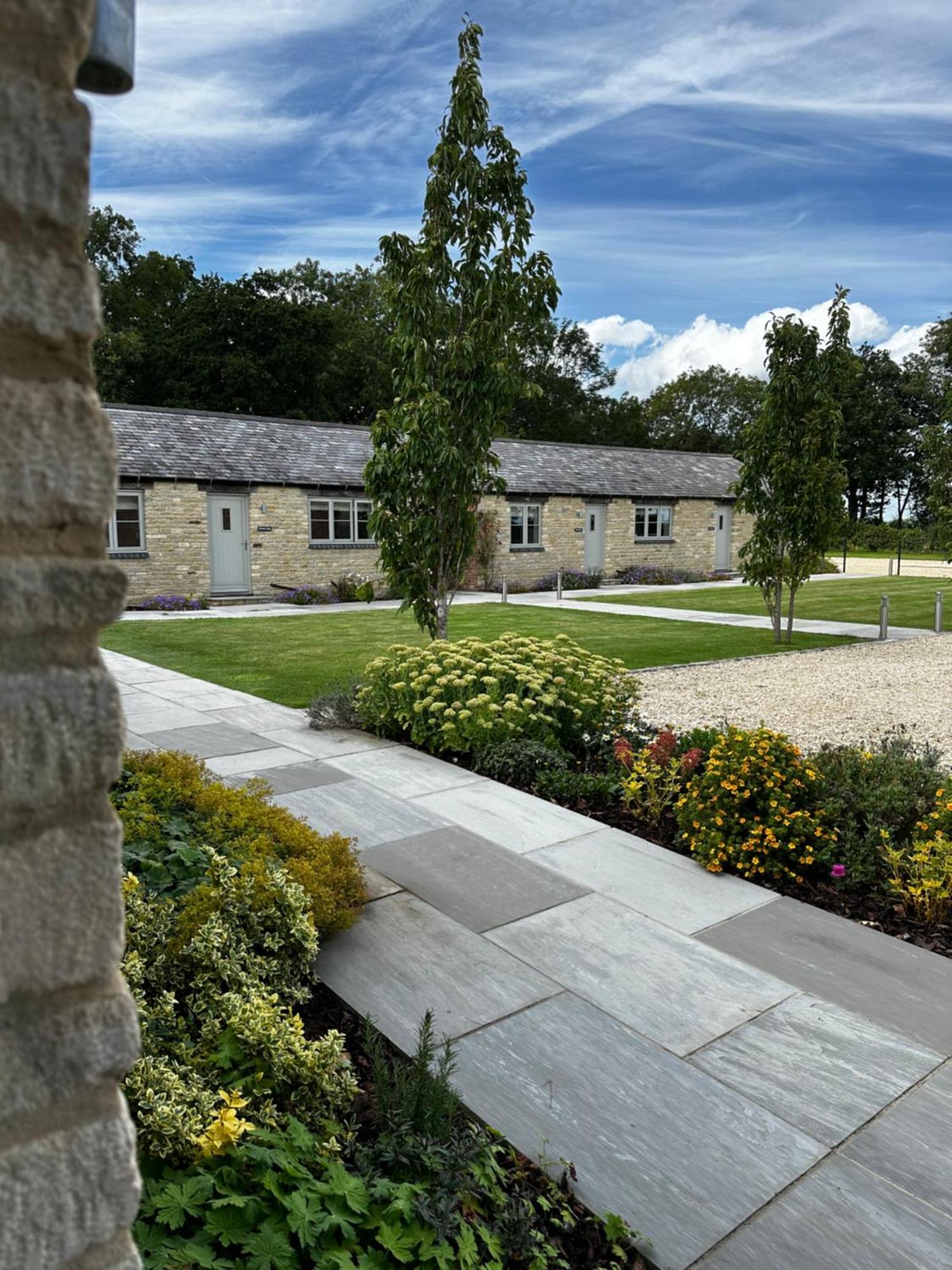 Briary Cottages at Iletts Farm Brackley  Exteriör bild